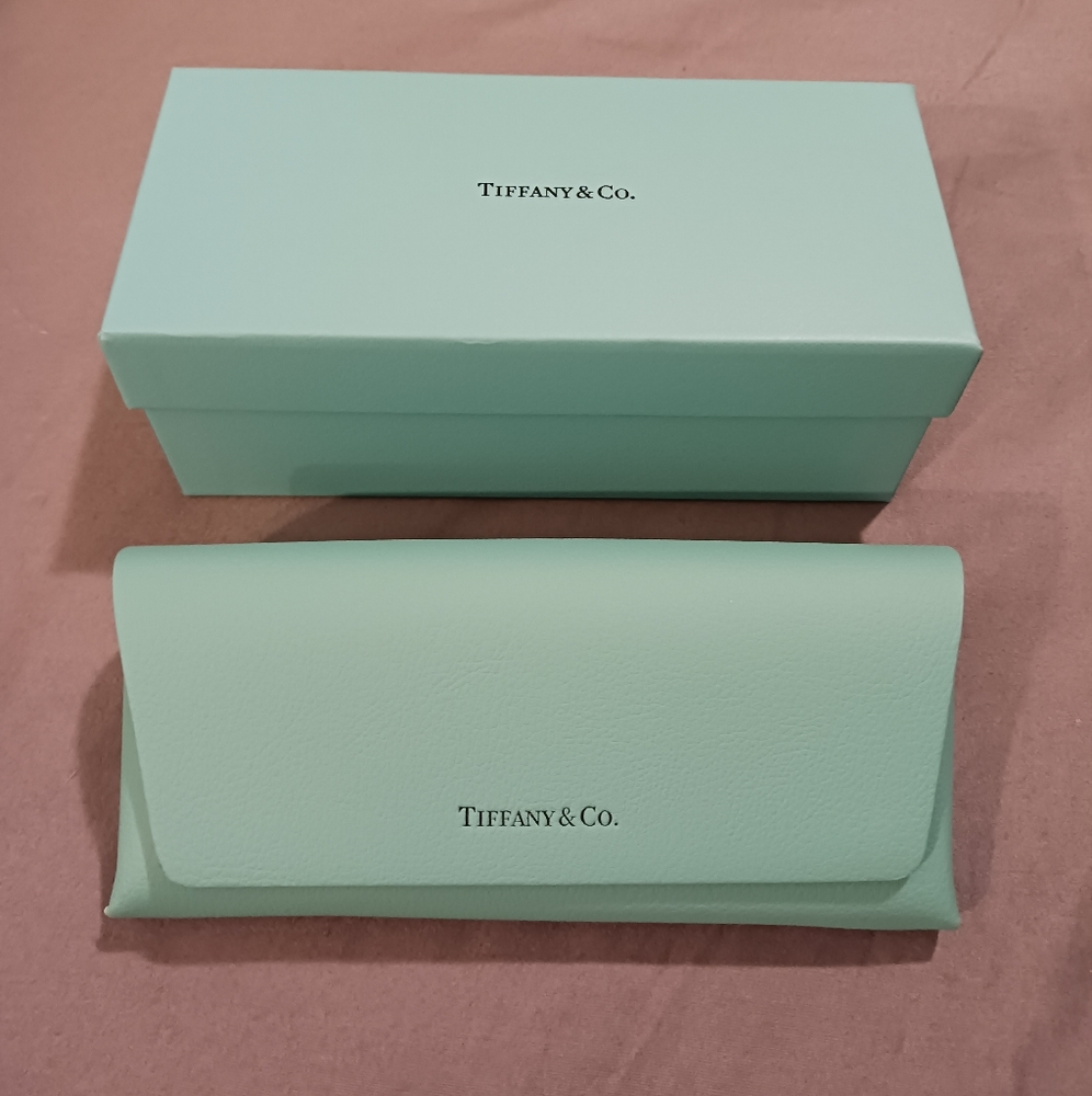 NEW! TIFFANY AND CO EYEGLASS CASE & BOX